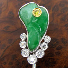 Load image into Gallery viewer, Art Deco Carved Jade & Yellow Diamond 18K Gold Stick Pin