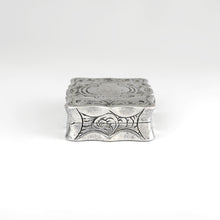 Load image into Gallery viewer, Antique Victorian Sterling Silver Vinaigrette Pendant Hilliard & Thomason, Birmingham 1852