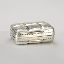 Load image into Gallery viewer, Antique Georgian Sterling Silver Vinaigrette Box, John Lawrence, Birmingham 1816