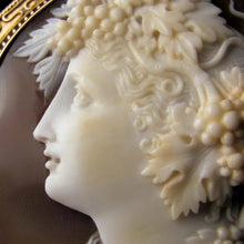Load image into Gallery viewer, Antique Victorian Cameo Brooch Sardonyx Shell 14k Yellow Gold