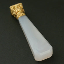 Load image into Gallery viewer, Antique French 18K Gold Wax Seal Agate Stone Handle