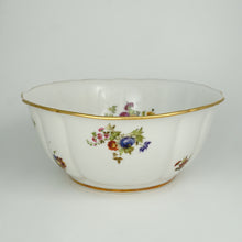 Load image into Gallery viewer, Jacob Petit Antique French Paris Porcelain Hand Painted Bowl
