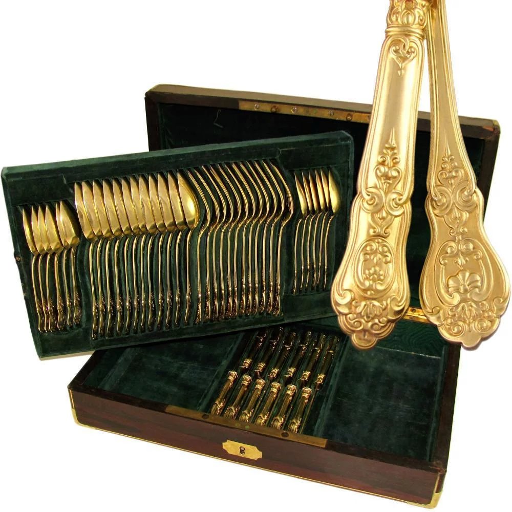 Antique  rosewood chest full of French sterling silver flatware service for 12, 48 pieces for luncheon and dessert, coffee spoons / teaspoons. Ornate pattern finished in gold gilt vermeil