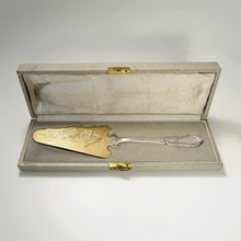Load image into Gallery viewer, Antique Belle Époque French Sterling Silver Gilt Vermeil Dessert Server, Pastry / Cake
